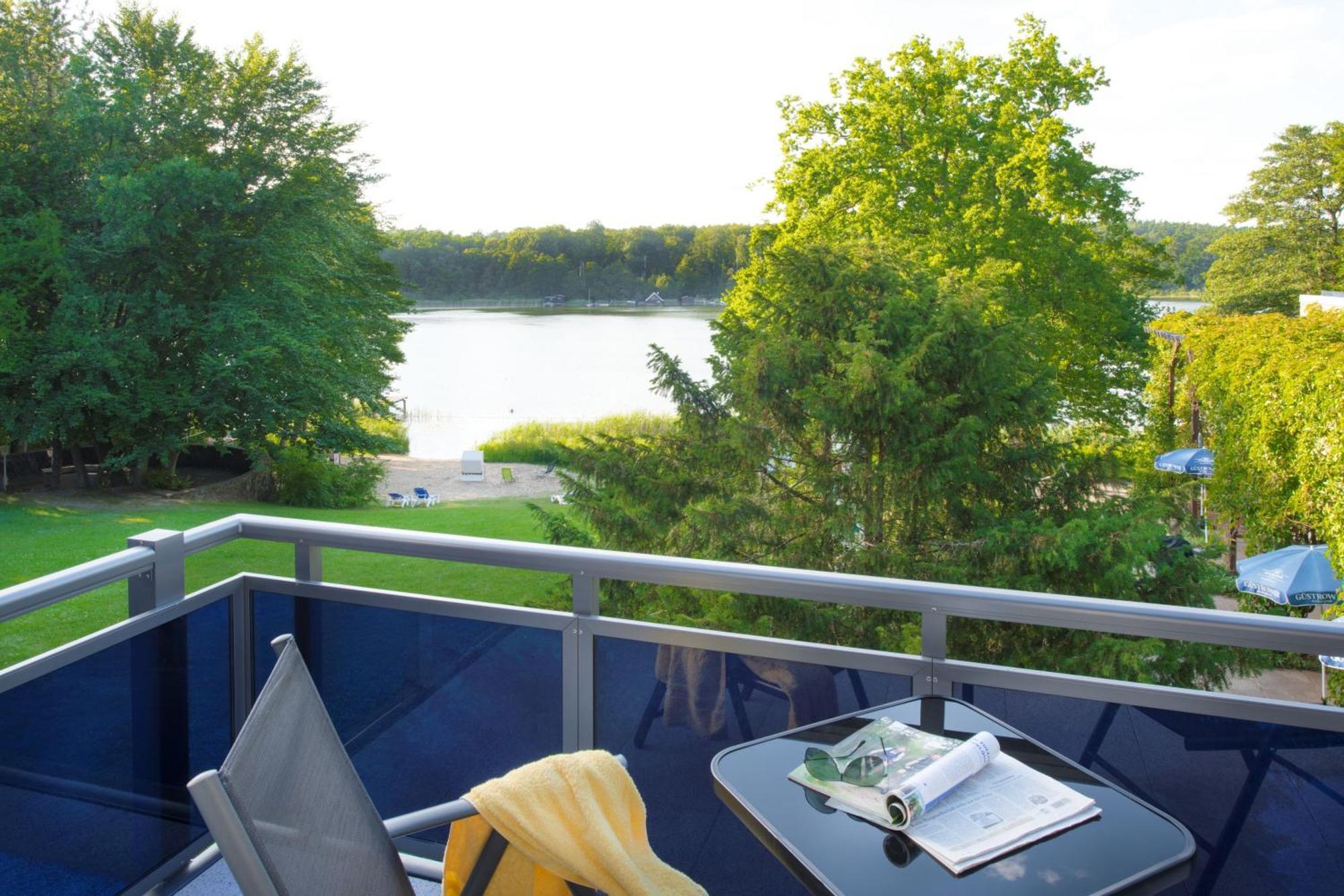Seehotel Ichlim Sewekow Esterno foto